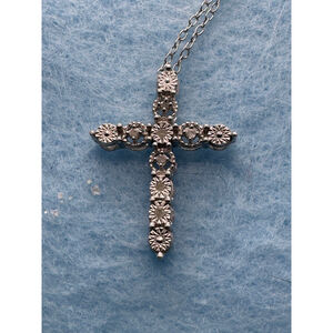 Dazzling Silver Floral Cross Necklace.